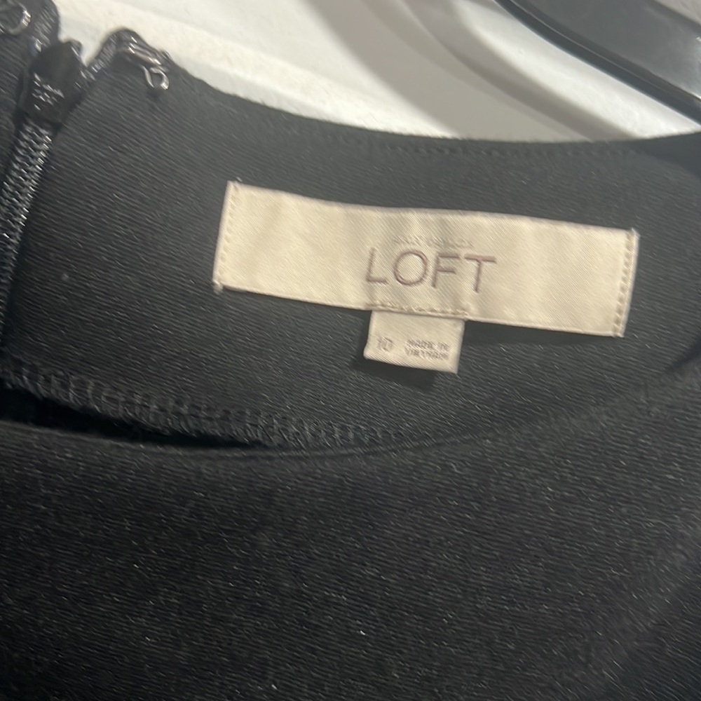 Loft Dress - Picture 4 of 6